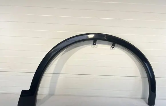 Nissan Qashqai J12 Front arch trim 63810HN20A