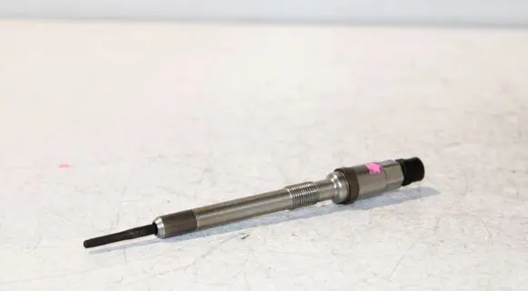 BMW 2 F46 Glow plug 8513153