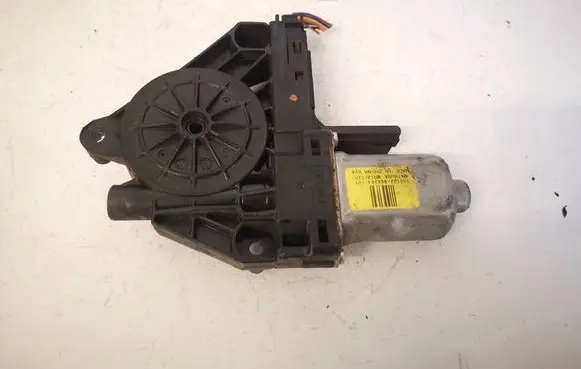 Volvo XC60 Rear door window regulator motor 966264101