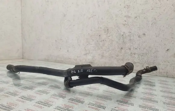 Volkswagen PASSAT B6 Engine coolant pipe/hose 3C0122101EN