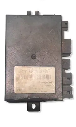 Mercedes-Benz E W211 Tow bar trailer control unit/module 2115450832 3240903 5DS00849300