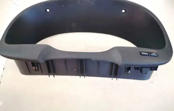 Hyundai Santa Fe Dashboard trim 848312b000 84831-2b000