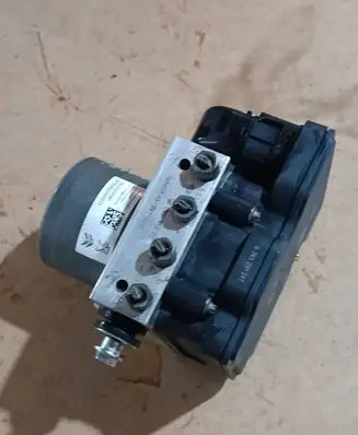 Opel Combo E ABS Pump 0265956240 2265106455 9830315580