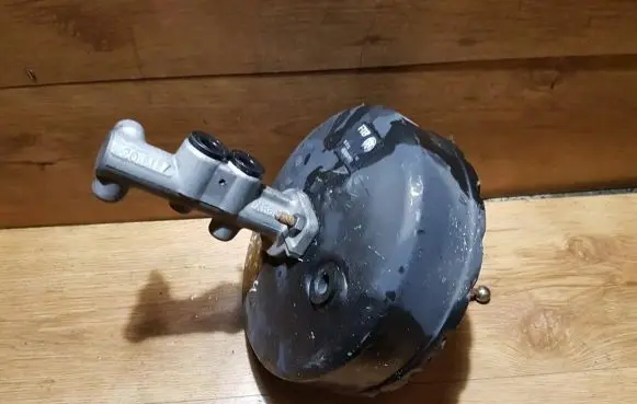 Seat Ibiza III (6L) Brake booster 6q2614105t