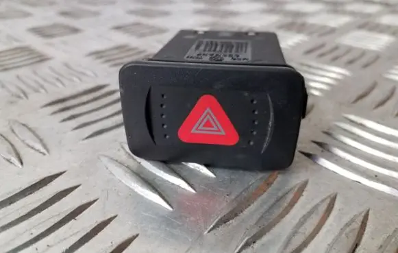 Volkswagen Golf IV Hazard light switch 1J0953235J
