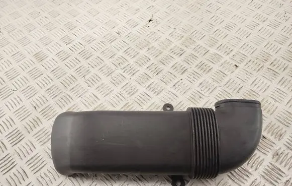 BMW X5 E70 Air intake duct part 7799364
