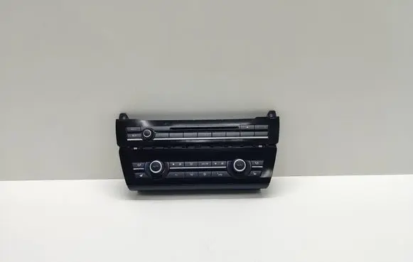 BMW 5 F10 F11 Climate control unit 9241238 924123801 90025263