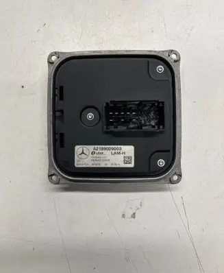 Mercedes-Benz CLS C218 X218 LED ballast control module A2189009003 3219131 524741F0