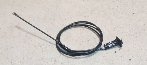 Hyundai i30 Fuel cap flap release cable DGH