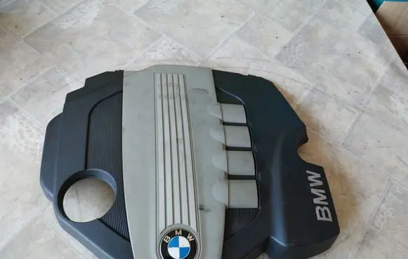 BMW 5 E60 E61 Engine cover (trim) 1114779741005
