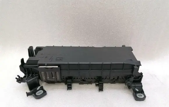 Mercedes-Benz A W176 Fuse box set A2465400340