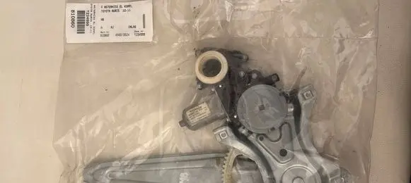 Toyota Auris E180 other engine part T234999 810860 45833024
