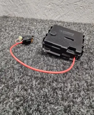 BMW X5 F15 Battery relay fuse 9338545