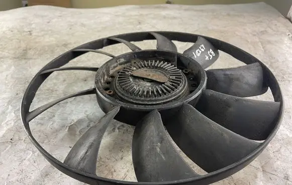 Volkswagen PASSAT B5.5 Fan impeller 06b121347