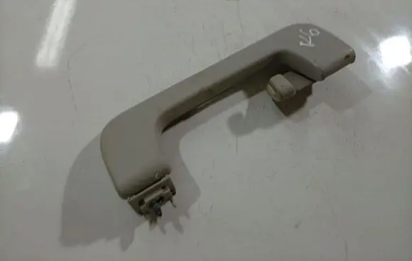 Audi A6 S6 C6 4F Rear interior roof grab handle 