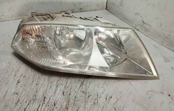 Skoda Octavia Mk2 (1Z) Headlight/headlamp 00HR00HC