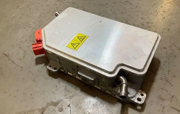 Polestar 2 Voltage converter inverter 323253292 32325329 5EVC11960079