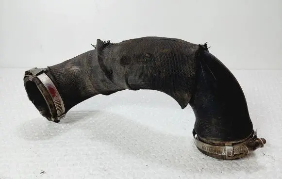 Audi A4 S4 B8 8K Intercooler hose/pipe 8K0145709E