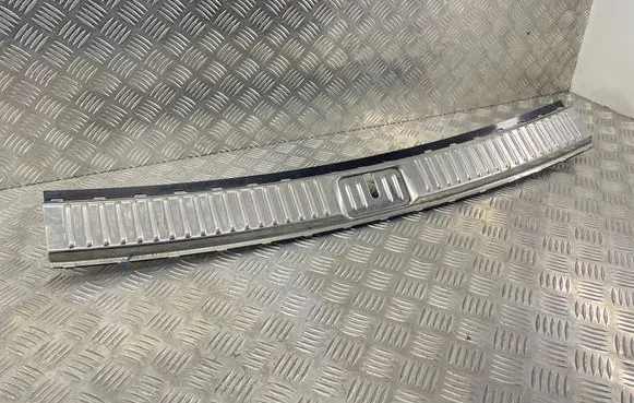 Volkswagen Touareg II Trunk/boot sill cover protection 7P0863459E