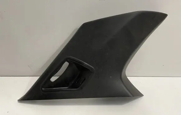 BMW X5 E70 (C) pillar trim 7141497