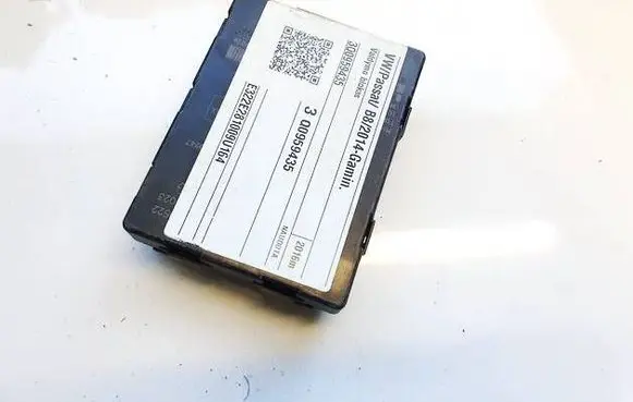 Volkswagen PASSAT B8 Other control units/modules 3Q0959435