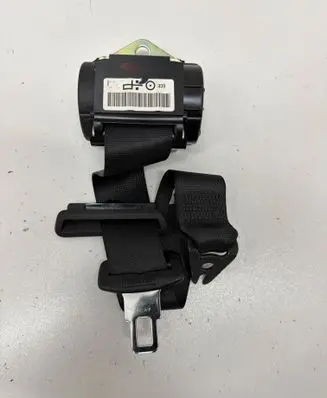 BMW 3 E90 E91 Middle seatbelt (rear) 7245601