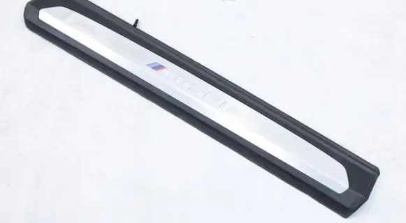 Front sill (body part)
