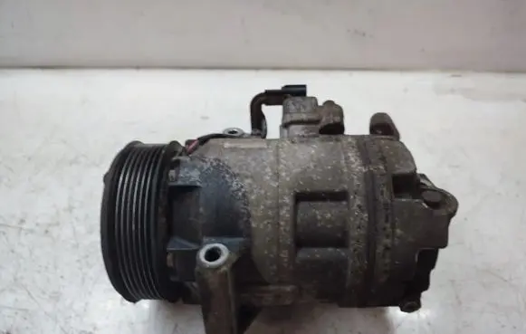 Nissan Qashqai+2 Air conditioning (A/C) compressor (pump) 92600BB60A