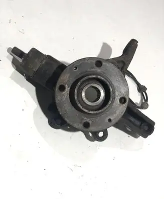Peugeot 5008 Front wheel hub