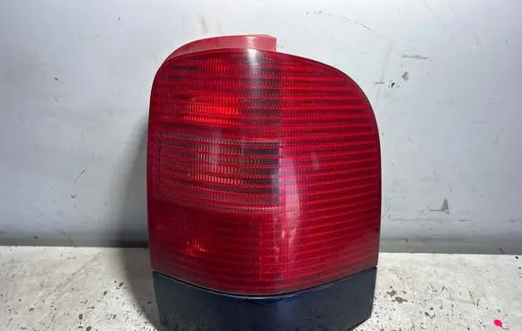 Volkswagen Sharan Rear/tail lights 7M3945258