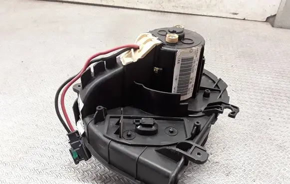 Citroen Jumpy Heater fan/blower 5L1400000 1401366880