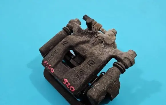 Nissan Juke I F15 Rear brake caliper IMPRK1360920