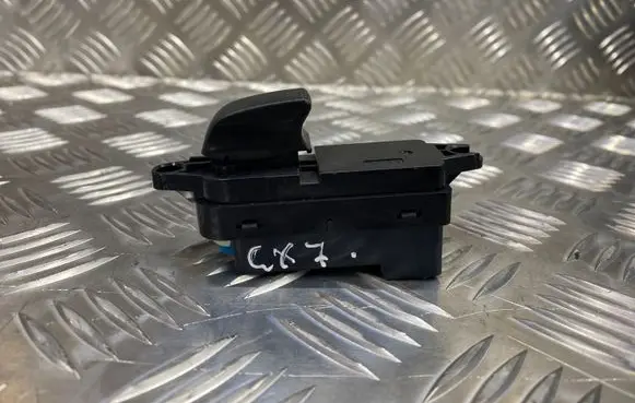 Mazda CX-7 Electric window control switch EH1466370