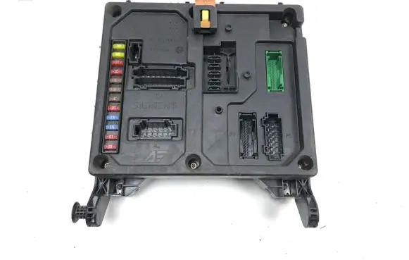 Volkswagen Sharan Fuse module S120042300A 7M3962258AD 2M2114B205CA