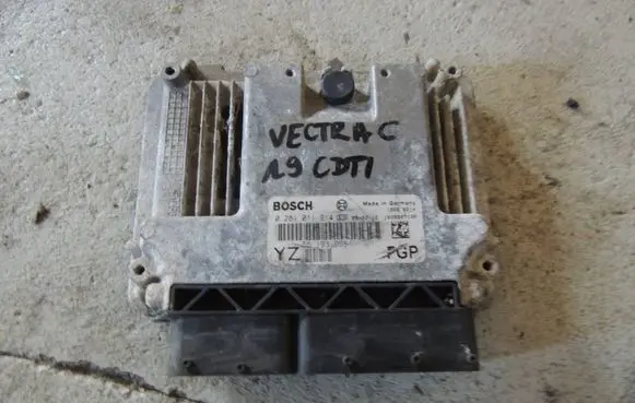Opel Vectra C Engine control unit/module 0281011914 55193968