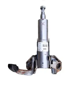 Steering wheel axle