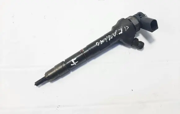 Skoda Octavia Mk3 (5E) Fuel injector 04L130277AJ