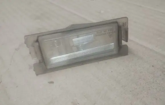 Dodge Caliber Number plate light 07PMDC