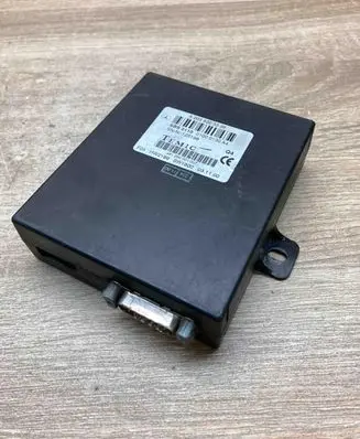 Mercedes-Benz S W220 Voice control module A2038203326