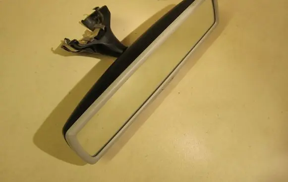 Volkswagen PASSAT B7 Rear view mirror (interior) 1K0857511