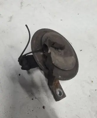 Volkswagen Phaeton Horn signal A28657625