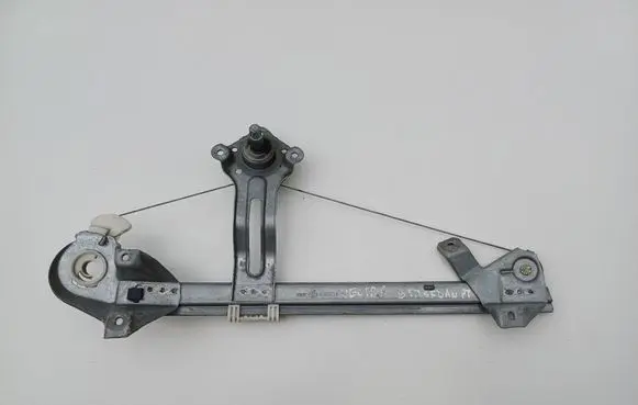 Opel Vectra B Rear door manual window regulator 90464336 112288