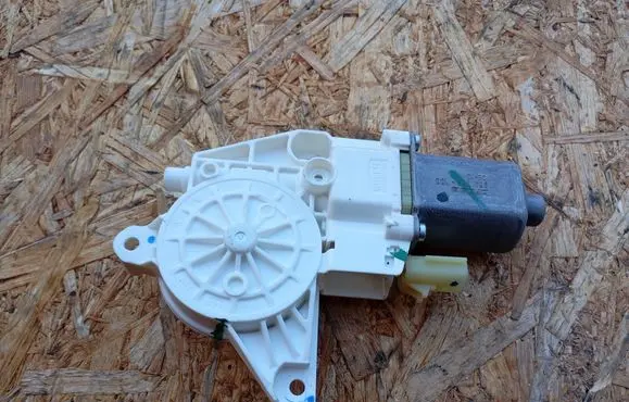 Dodge Journey Rear door window regulator motor 0130822474 4442212