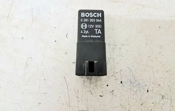 Honda FR-V Glow plug pre-heat relay 0281003044