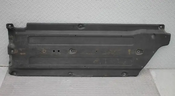 KIA Stonic Front underbody cover/under tray 84215-H8100-STONIC 84215-H8100 84215H8100