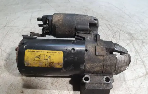 BMW 3 E90 E91 Starter motor 7798006 0001139002