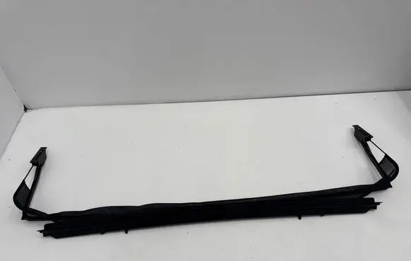 Land Rover Range Rover L405 Front door coupe wind deflector 4224366