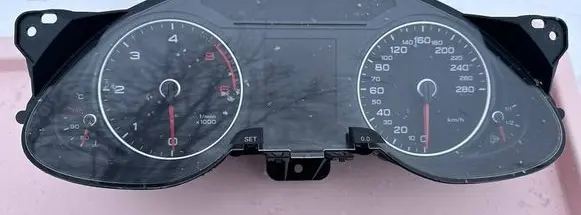Audi A4 S4 B8 8K Speedometer (instrument cluster) 8K0920931J 503002561402