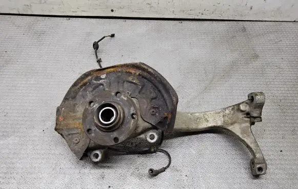 Audi A6 S6 C5 4B Front wheel hub spindle knuckle