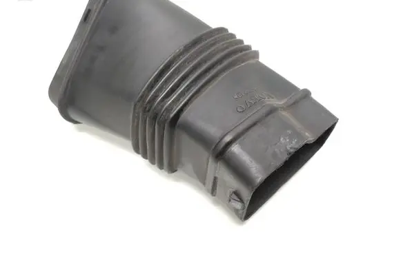 Volvo V70 Air intake duct part 30792195 72102648
